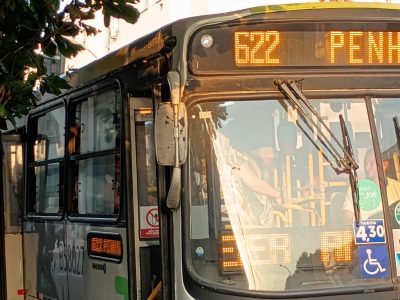 Um ano depois da criação, quase 50% das linhas da cidade tem, ao menos, um ônibus aceitando o Cartão Jaé