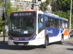 Ideal apresenta 8 novos ônibus Marcopolo Torino para a população insulana