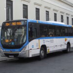 Doze mudanças em linhas de ônibus do Rio – entre criações, prolongamentos e ajustes – entram em vigor desde segunda-feira (26)